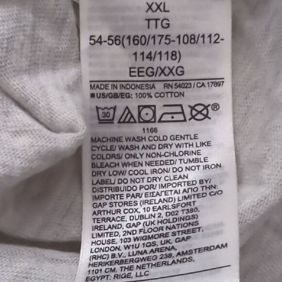 GAP Gray Short Sleeve Relaxed T-Shirt - Picture 5 of 5